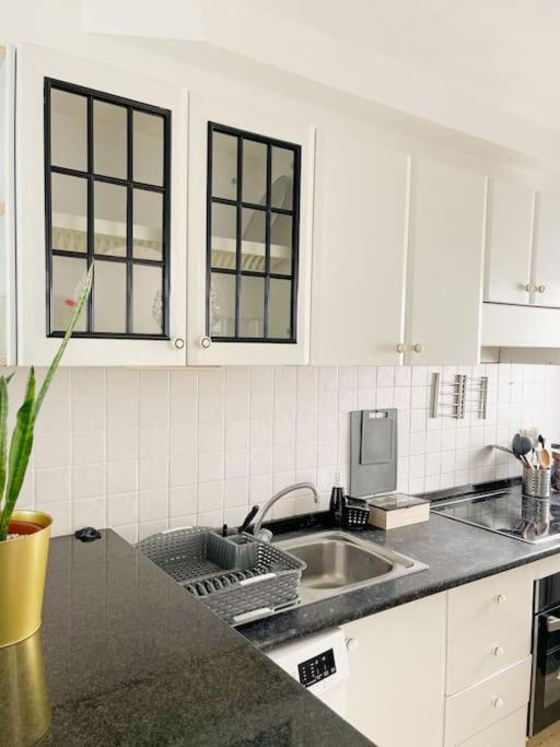 Oceano Azul Luminoso 50 Metros Del Mar En Centro Apartment คอร์ราเลโฮ ภายนอก รูปภาพ