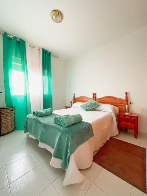 Oceano Azul Luminoso 50 Metros Del Mar En Centro Apartment คอร์ราเลโฮ ภายนอก รูปภาพ